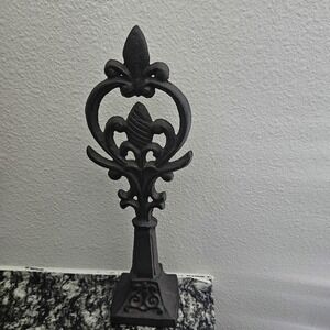 Cast Iron Fleur de Lis Finial Sculpture Self Standing Home accent